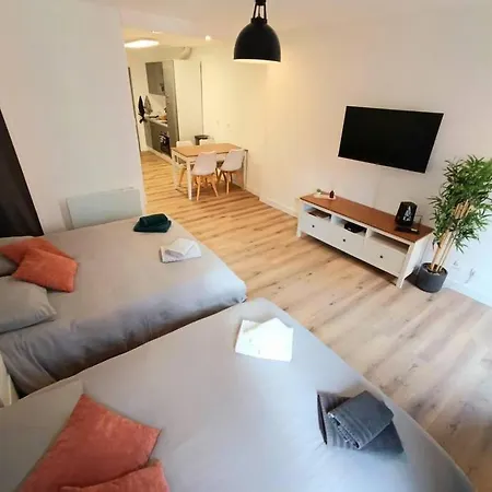 L Angelus Apartament *